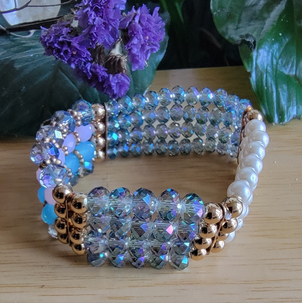Aurora Borealis Beaded Stretch Bracelet.